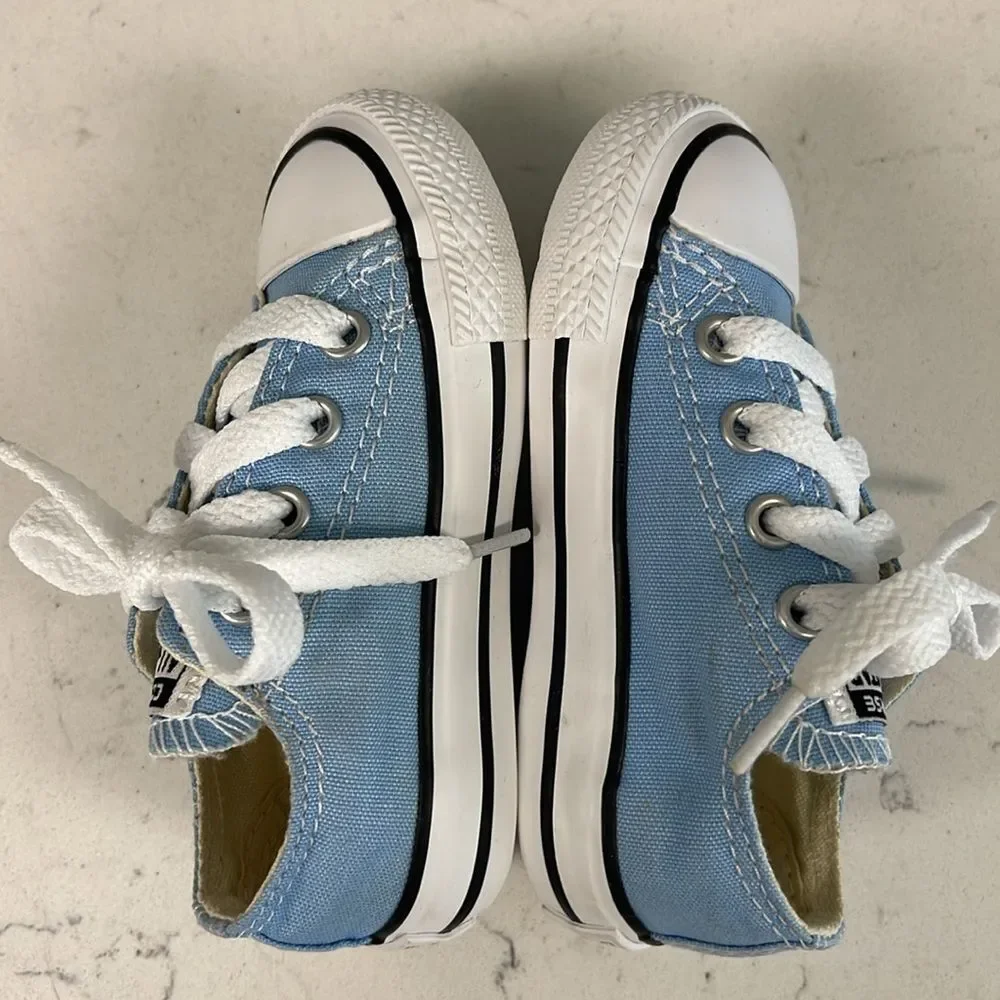 Converse Chuck Taylor All Star Lo Sneaker - Light Blue- Size 5